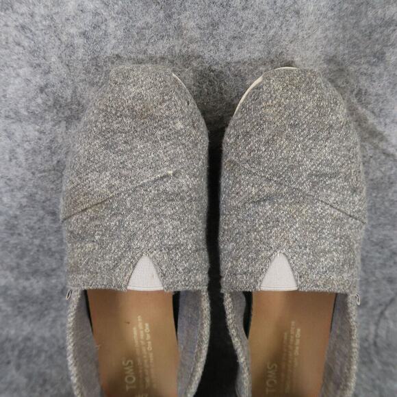 Toms Shoes Womens 7 Flats Slip On Loafer Casual Grey Alpargatas Comfort Classic - Picture 7 of 12